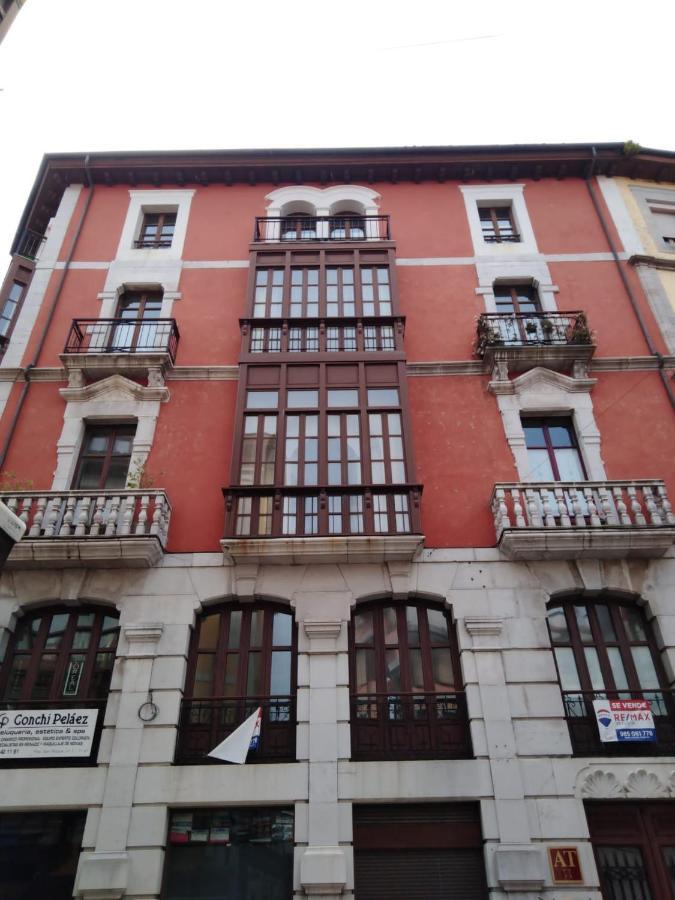 Appartement Apartamento Historico Llanes Extérieur photo